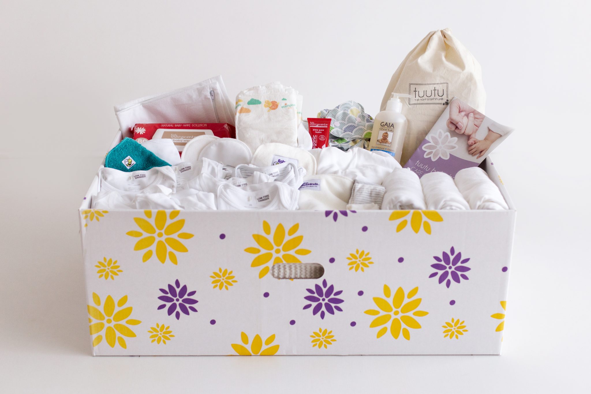  Батькам новонароджених повернуть «бебі-бокси»