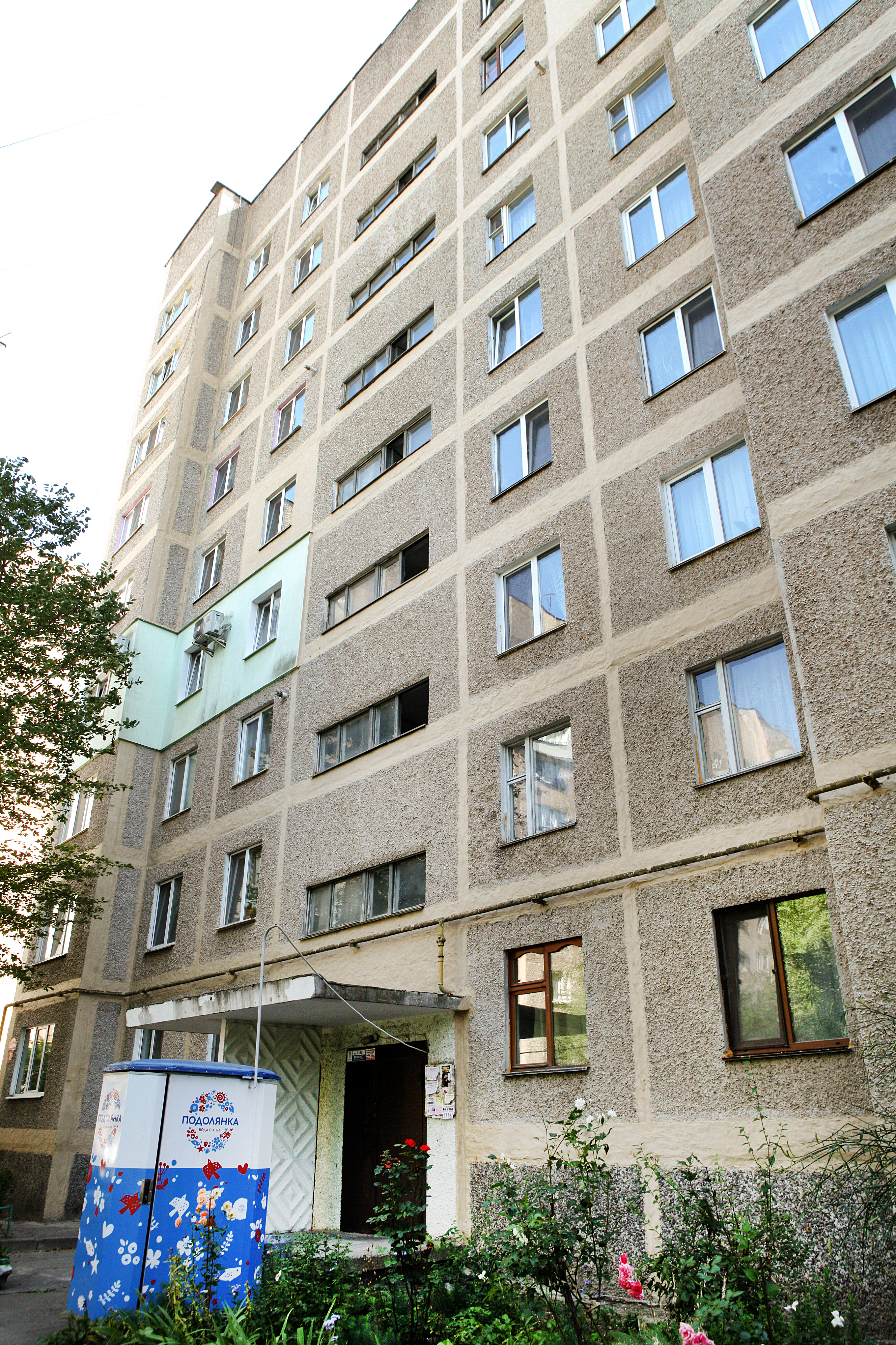 У Вінниці в спальному районі зробили кaпремонт стиків в «пaнельці»  