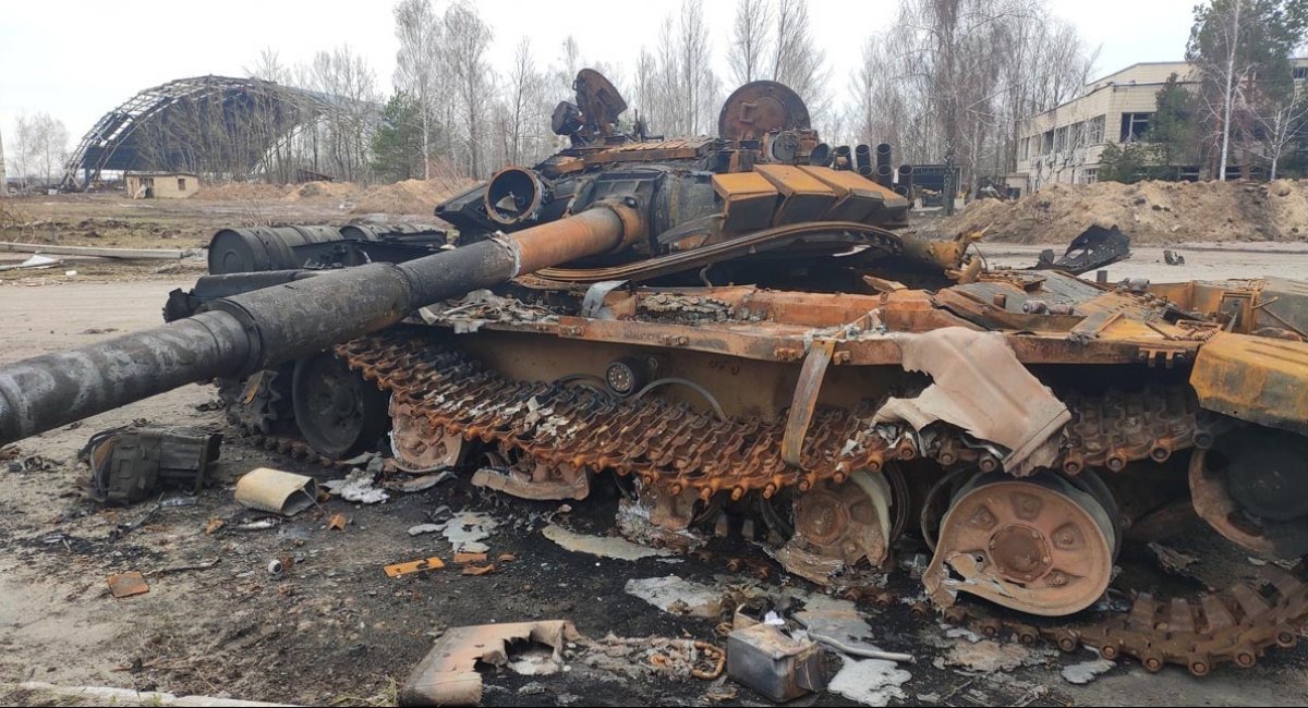 Українські захисники знищили 16 танків, збили 1 гелікоптер ворога