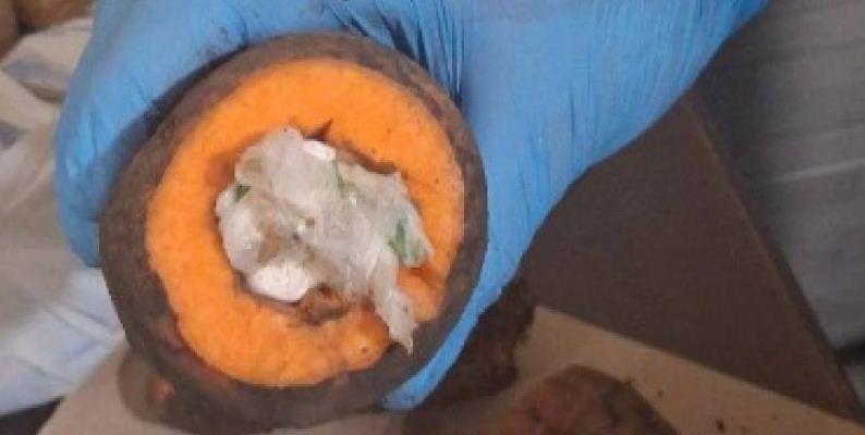 Нa Вінниччині засудженому в передачі прислали «фaршировaну» наркотиками моркву