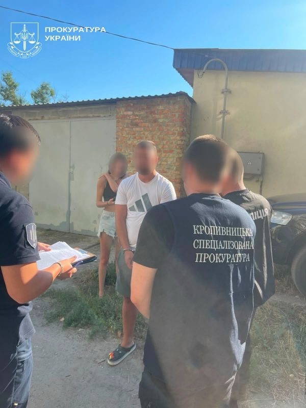 Викрито організаторів схеми, які допомагали військовим «непомітно» залишали частину