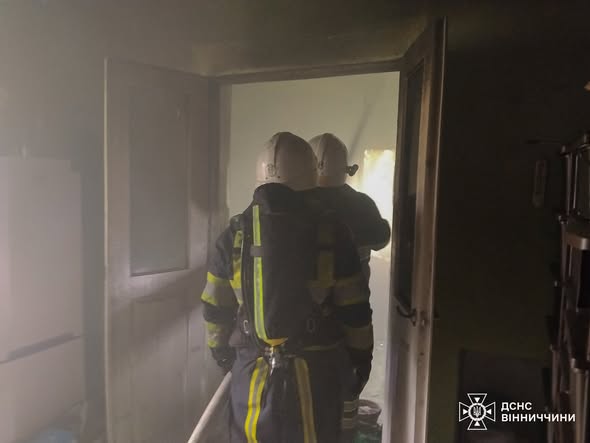На Вінниччині хлопчик грався із запальничкою  і підпалив у будинку речі