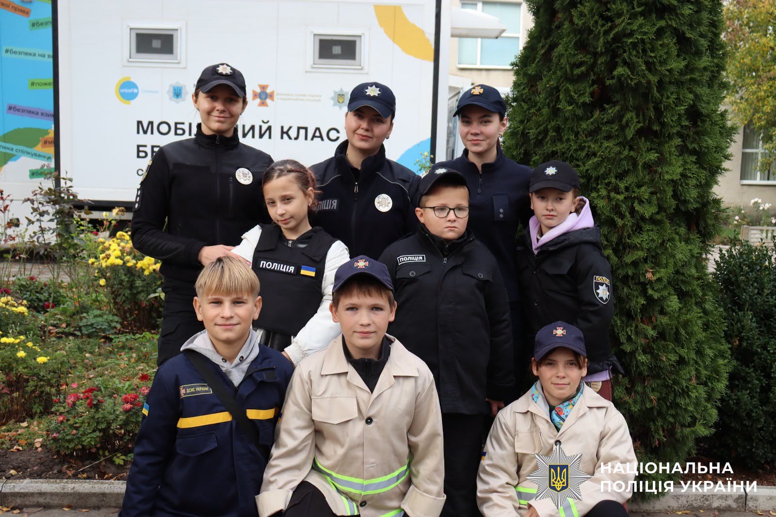 Мобільний клас безпеки завітав ще до одного ліцею на Вінниччині