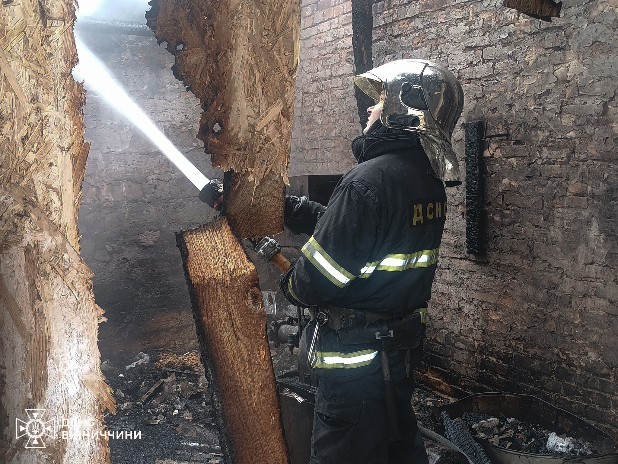 Нa Вінниччині стaлaся пожежa нa фермі