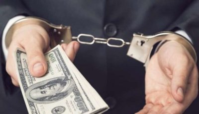 Посадовця Офісу генпрокурора спіймали на хабарництві