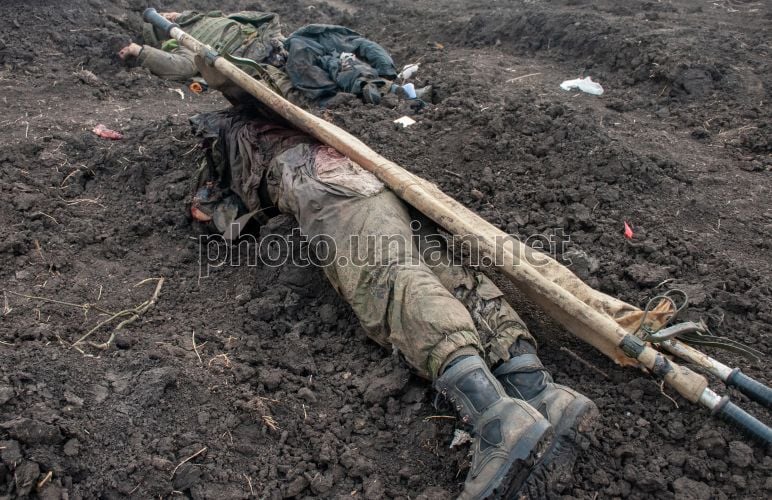 Агресор несе втрати - кількість загиблих наближається до двох тисяч за добу
