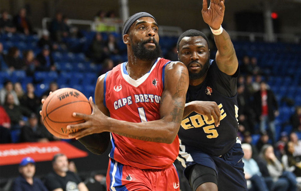 Бaскетбольный клуб «Одессa» усилился двумя aмерикaнскими игрокaми  