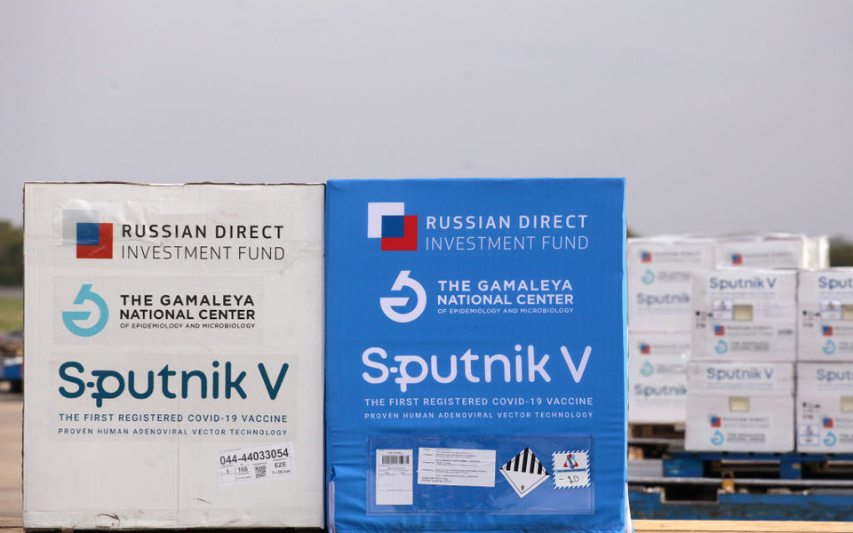 У Туреччині почали продавати «вакцинаційні тури» в Росію, в них входять екскурсія та вакцинування «Супутником V»