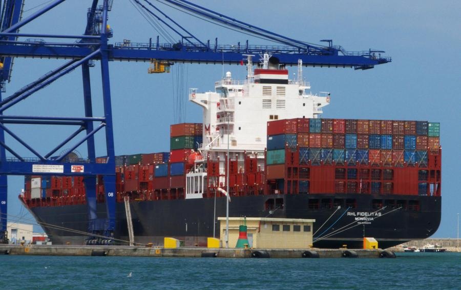 Хто швартує в Одеському порту?