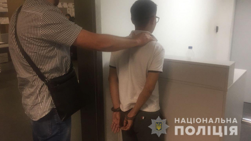 В Одессе полиция задержала иностранца, который продавал украинок в рабство