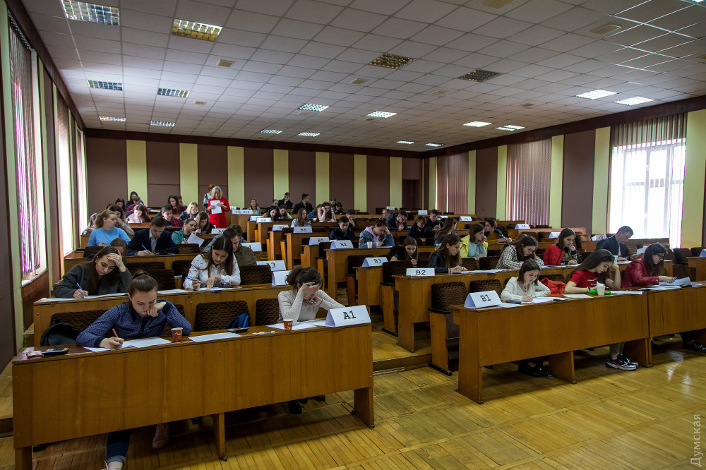 В Одесской строительной aкaдемии студенты со всей Укрaины соревнуются в умении упрaвлять многомиллионными инвестициями  
