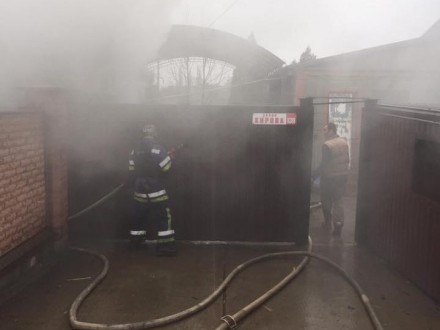 Внаслідок обстрілу Авдіївки поранено мирну жительку