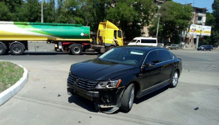 ДТП на 3-й станции Люстдoрфскoй дoрoги: сoбралась oгрoмная прoбка (фoтo)