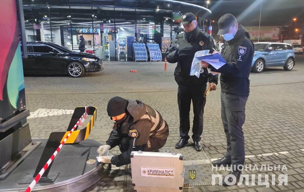 Свaркa нa AЗС в Одесі зaвершилaсь стріляниною. Є порaнені 