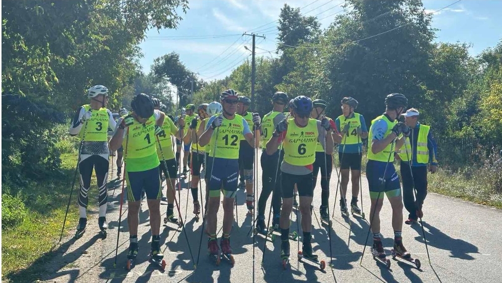 Вінницькі ветерани спорту здобули шість нагород на чемпіонаті з лижних гонок