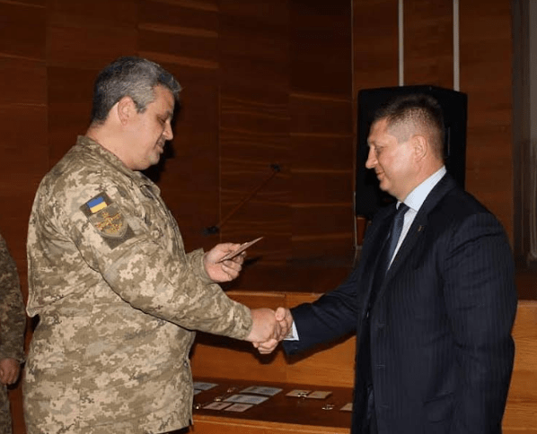 Нардепа Геннадія Ткачука нагородили медаллю «За сприяння Збройним Силам України»