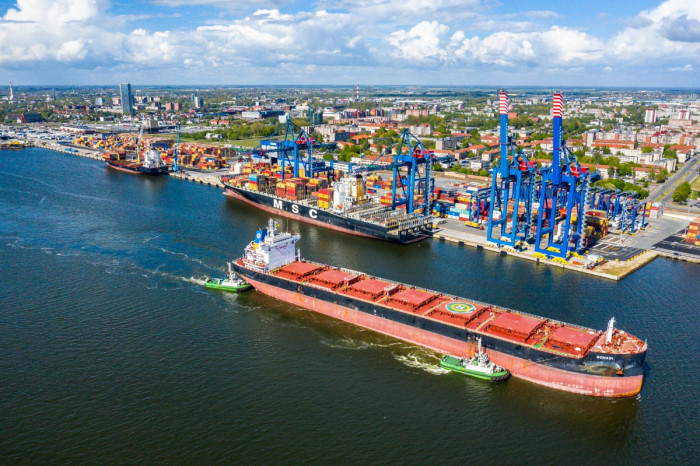 Новий зерновий коридор – в Литві завершили реконструкцію причалів  