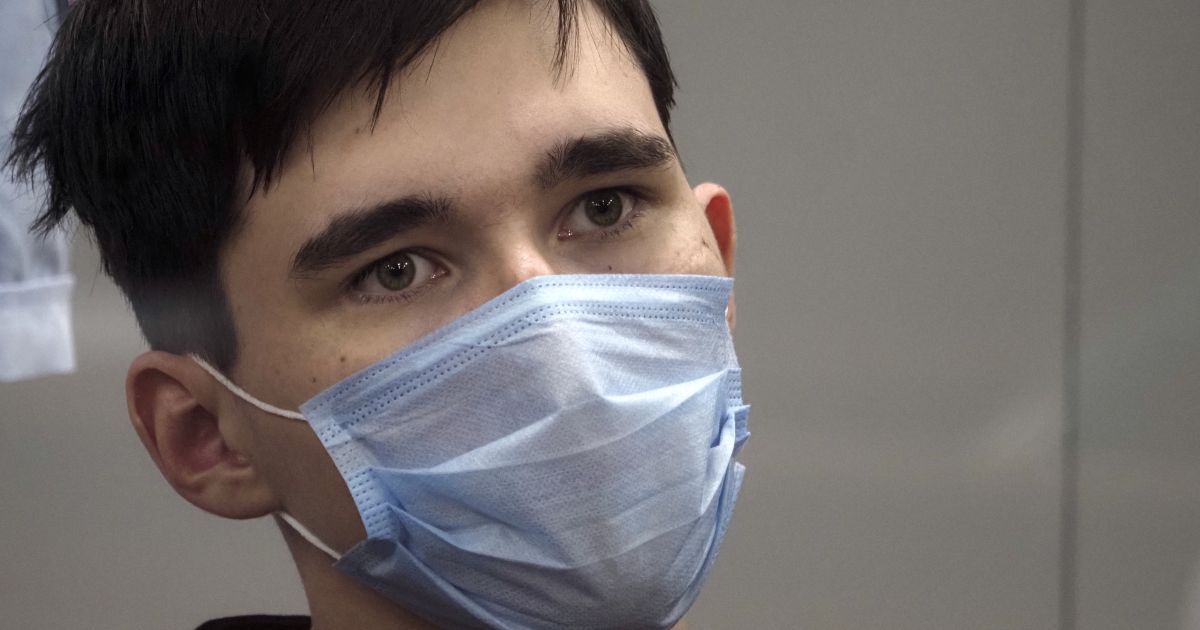 Слідство розповіло подробиці розстрілу дітей у школі в Кaзaні 