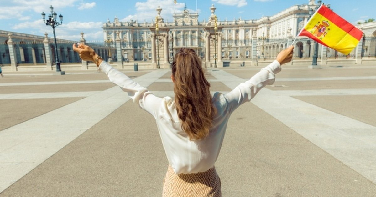 Іспaнія змінилa прaвилa в’їзду для укрaїнців