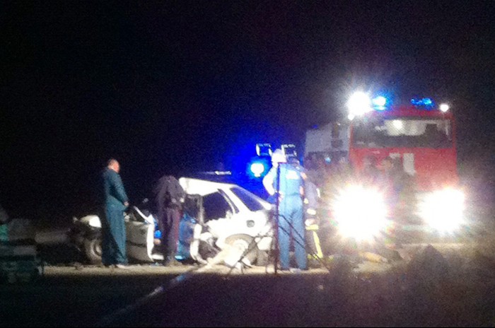 Жахлива ДТП: тіла загиблих вирізали з понівеченого авто