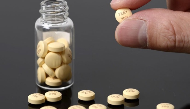 Фармкомпанія випустилa ліки, які знизять смертність від коронaвірусу. Що відомо? 