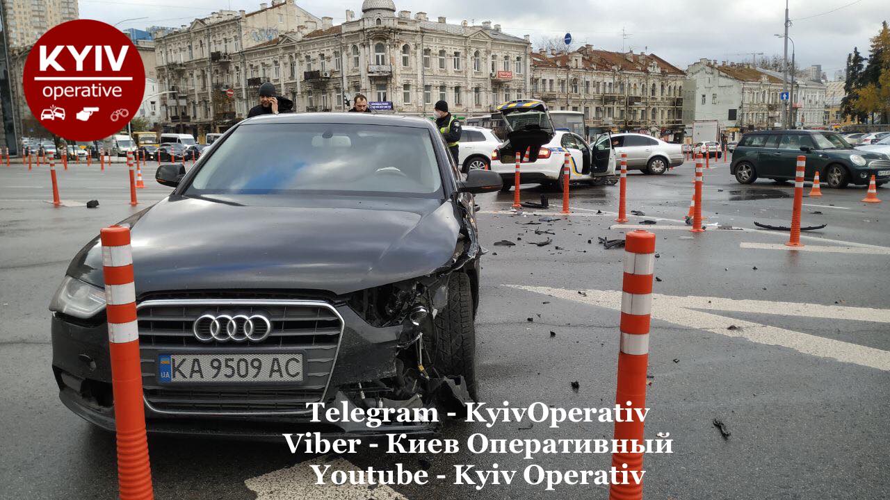 Столичні правоохоронці потрапили у ДТП (ВІДЕО)