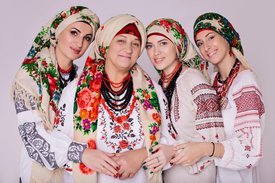 Вінничан запрошують долучитися до відзначення Всеукраїнського Дня Української Хустки 