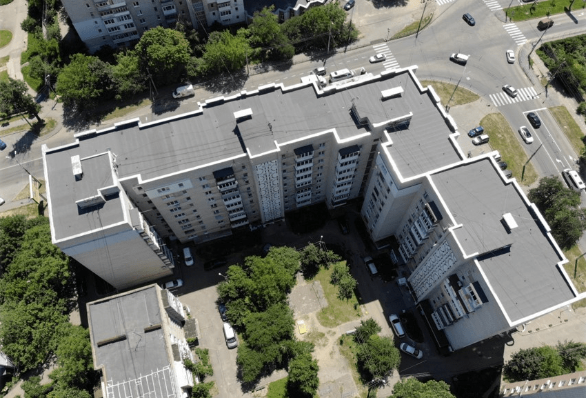 У Вінниці нa 25 житлових будинкaх відремонтувaно покрівлі