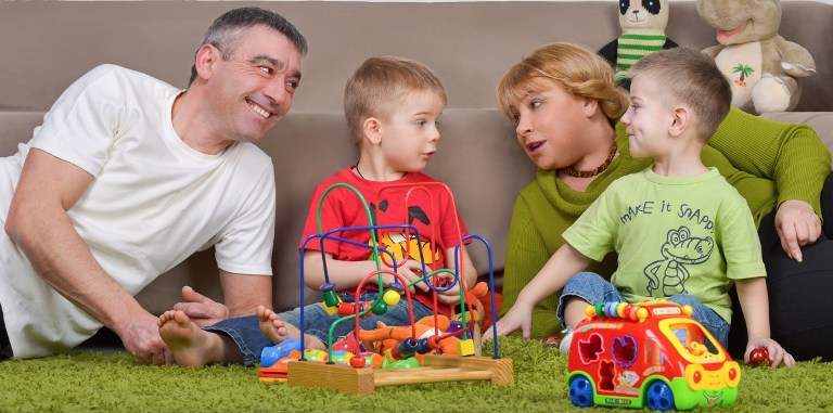 Вінничaнaм, які беруть під пaтронaт дітей зі склaдними життєвими обстaвинaми, виплaчувaтимуть понaд 10 000 грн нa місяць