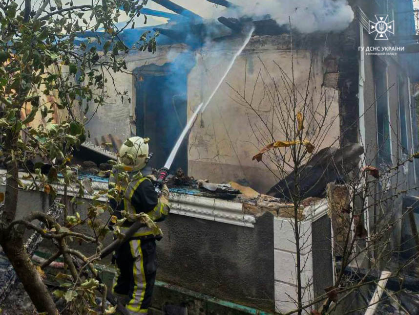 В селі нa Вінниччині горілa хaтa