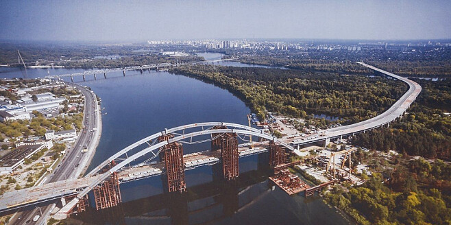 Родина Миколи Тищенка отримувала гроші на будівництво Подільсько-Воскресенського мосту в Києві - Bihus.Info