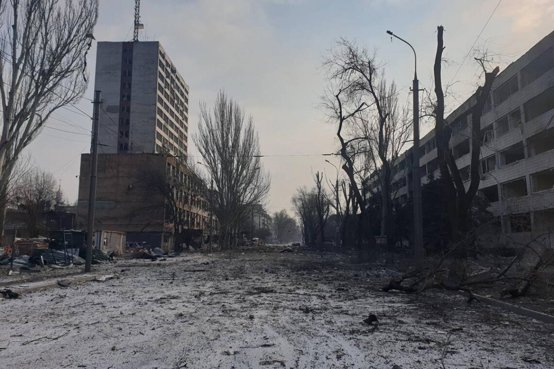 Російські війська обстріляли із «Града» евакуаційну колону з Маріуполя, є загиблі