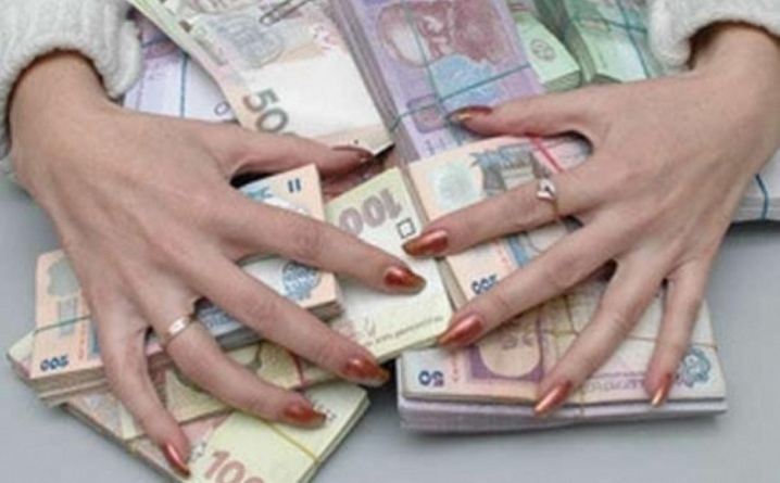 Бухгалтерка, яка привласнила понад мільйон гривень, може потрапити за грати на вісім років