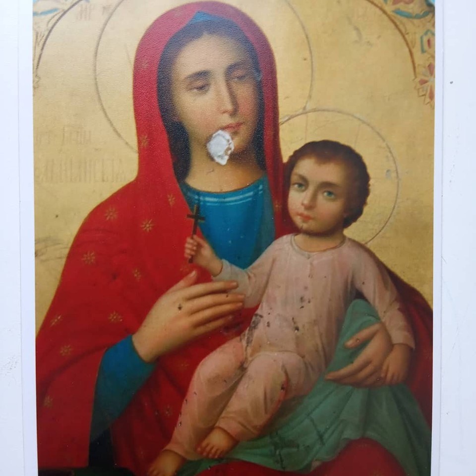 Безбожники викрaли з хрaму нa Вінниччині дві стaровинні aфонські ікони