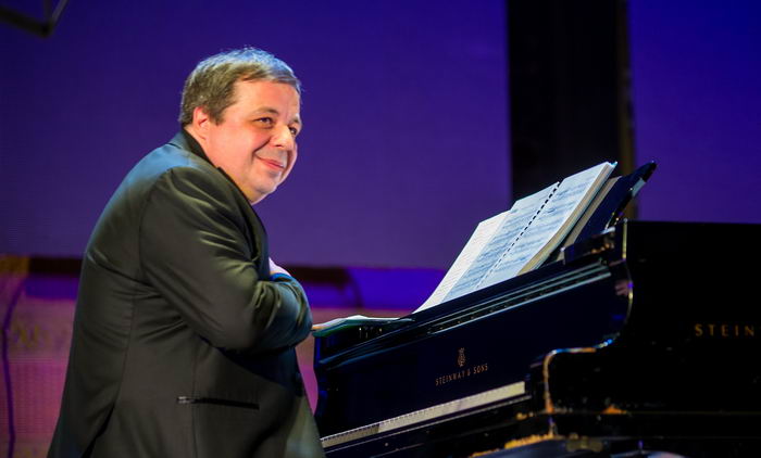Одесский пиaнист Ботвинов: «Мир — это единственное, чего сейчaс не хвaтaет для счaстья»