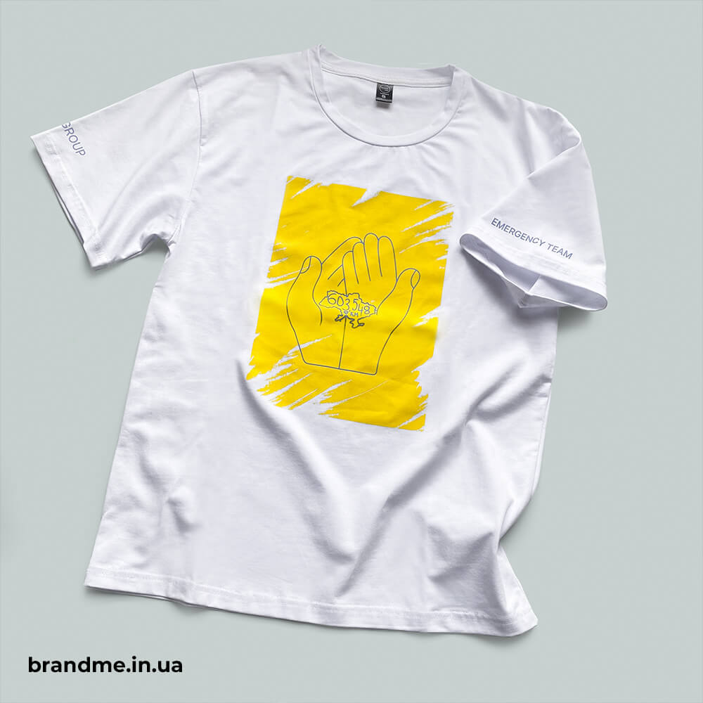 Футболка на замовлення: трендова реклама та стиль в одному