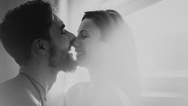 Чому секс у шлюбі стає кращим та яскравішим: пояснення психотерапевта