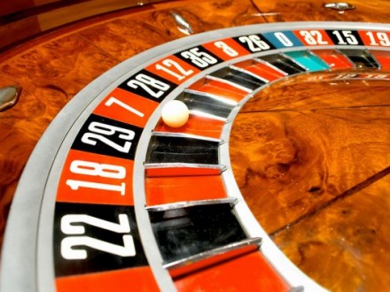 Цього тижня В.Гройсман може легалізувати азартні ігри - ЗМІ