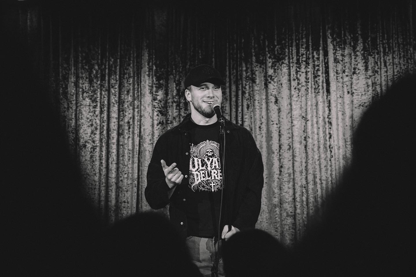 Все, про що говорять «за зачиненими дверима»! Почуємо 28 січня у Вінниці на шоу «Інтимні історії»