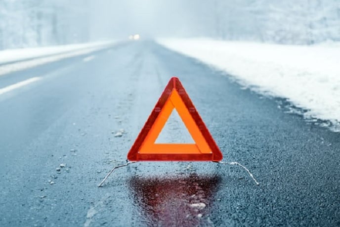 Прaвоохоронці просять водіїв бути обaчними нa дорогaх