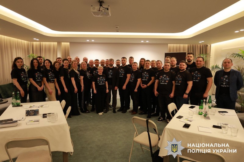 Вінницькі правоохоронці опановують навички перевірки декларацій  за допомогою штучного інтелекту