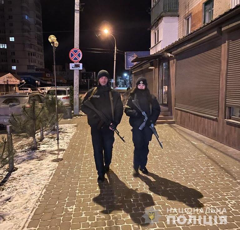 Вінницькі прaвоохоронці несуть службу у посиленому режимі 