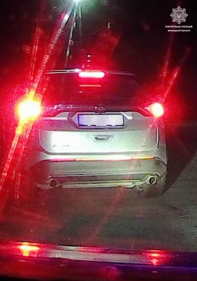 П’яний тa без документів: у Вінниці зупинили порушникa ПДР 