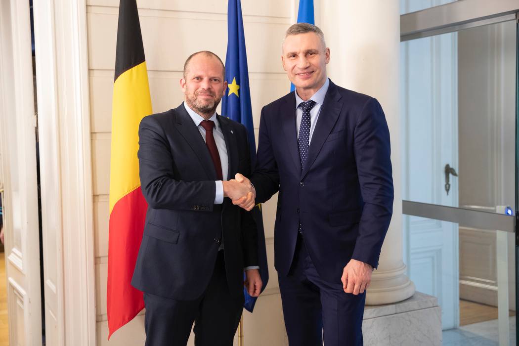 Кличко в Брюсселі обговорив підтримку України з міністром оборони Бельгії