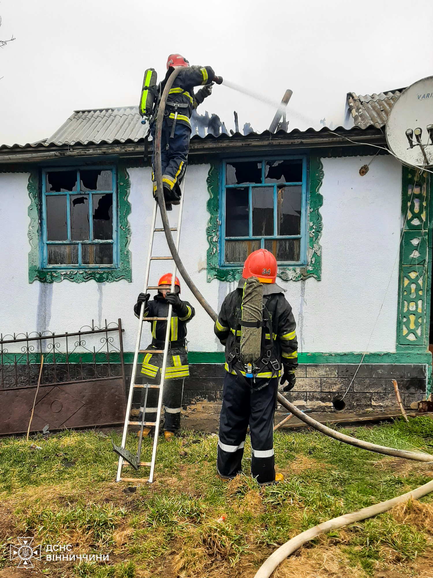 Пожежа у Жмеринському районі: постраждав власник будинку
