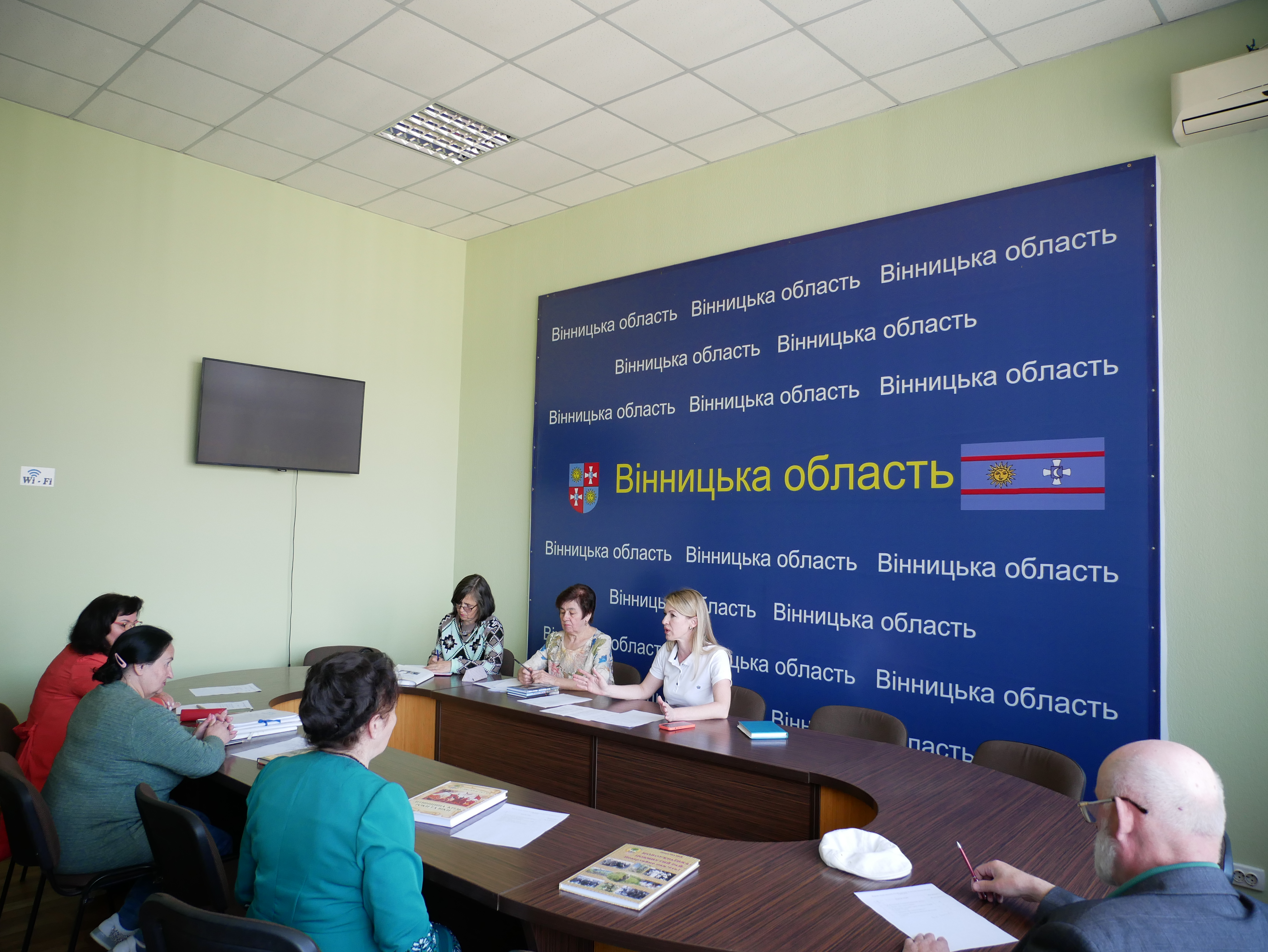 Твори п‘яти відомих вінницьких письменників будуть видані за підтримки обласного бюджету