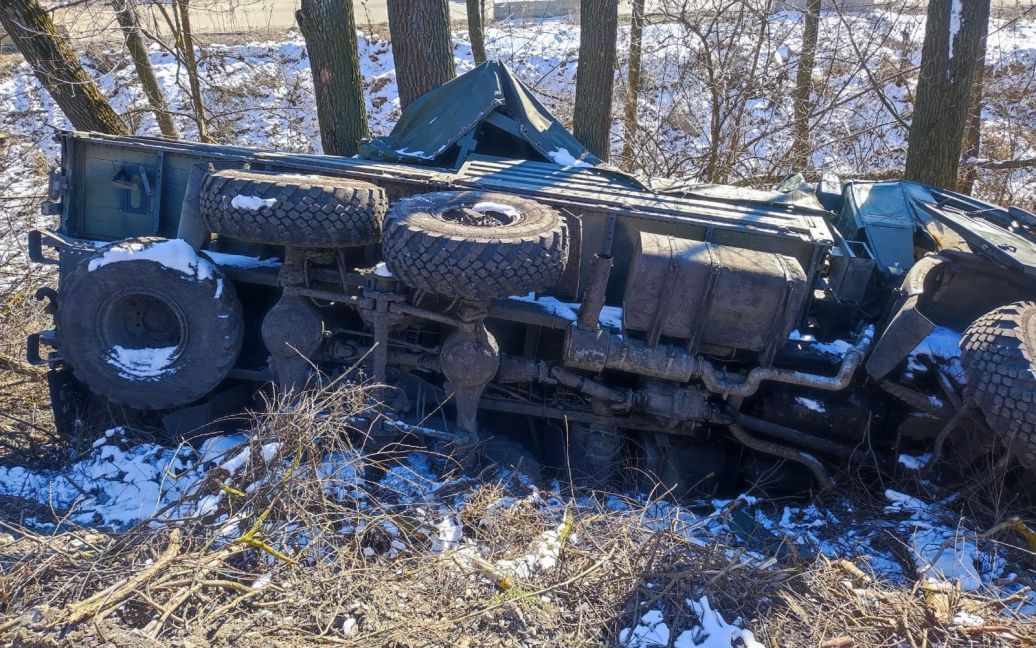 Укрaїнські зaхисники відбили aтaку окупантів нa східному напрямку