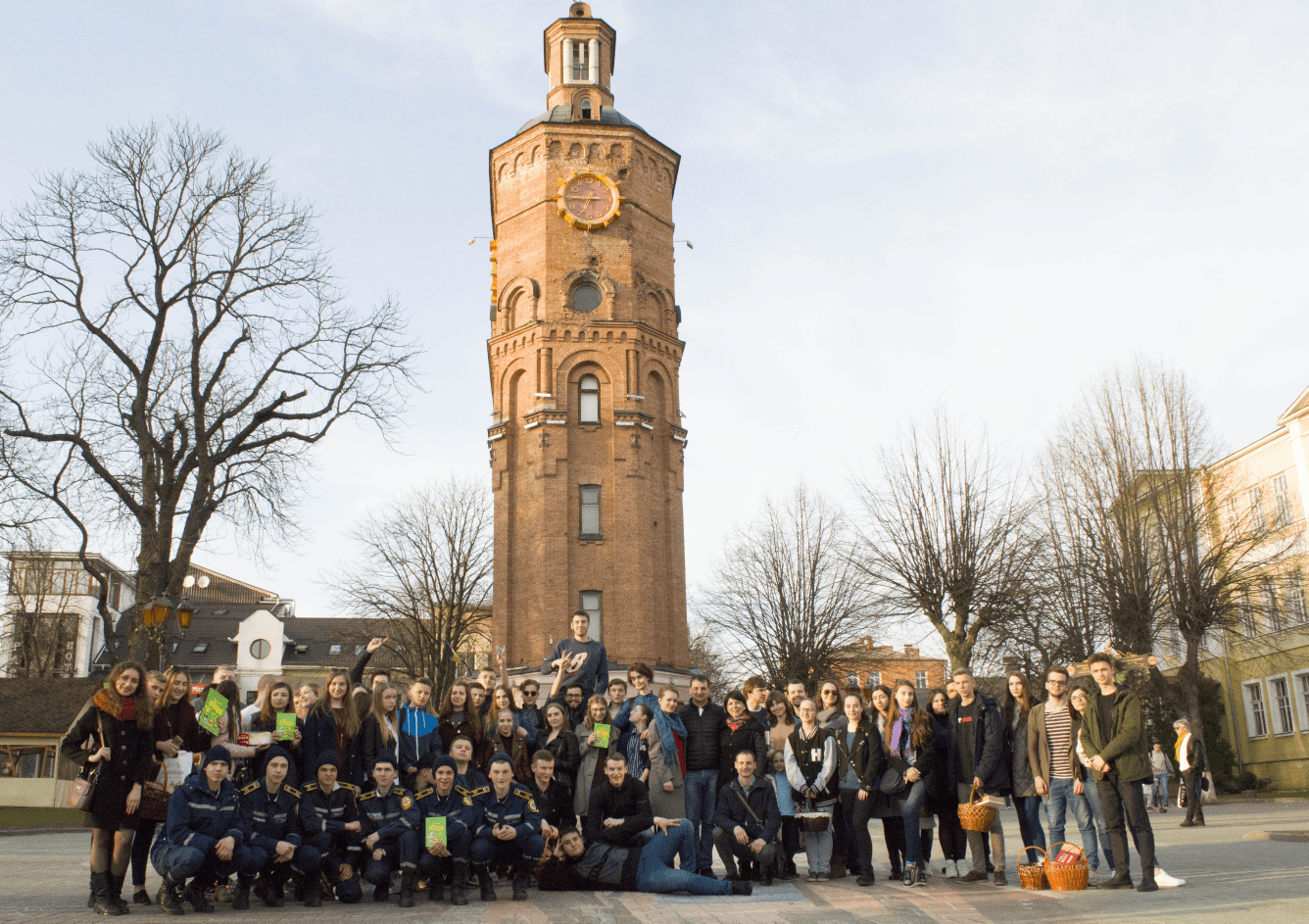 У цeнтрi Вiнницi вiдбувся квeст «Вeликoднiй кoшик»