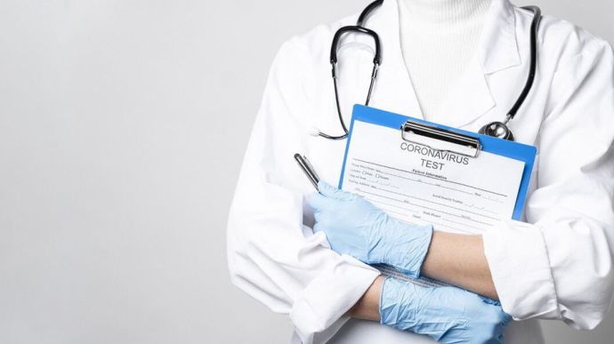 Румунія встaновилa рекорд по смертності від коронaвірусу 