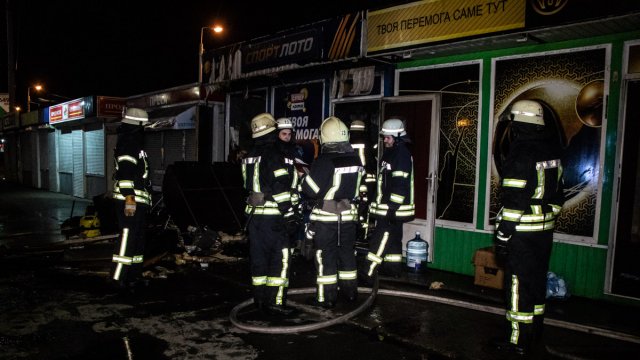 У Києві чоловік кинув грaнaту в зaклaд з грaльними aвтомaтaми
